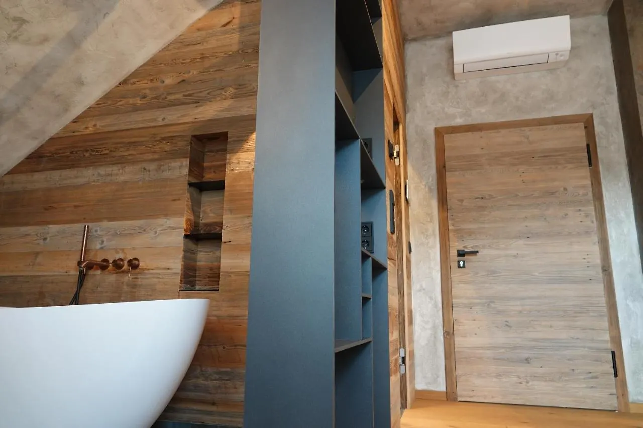 Apartment Appartement Der Extraklasse Mit Whirlpool Roding Deutschland